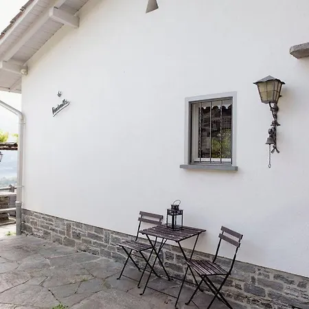 Holiday home Casa Rondinella App 9500